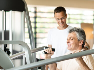 Trainingstherapie mit Geräten